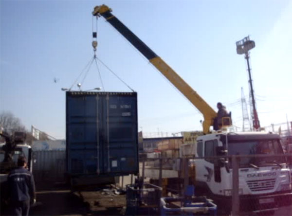 Daewoo Novus погрузка контейнера